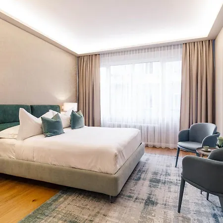 Casa Marina & בית הארחה 4*