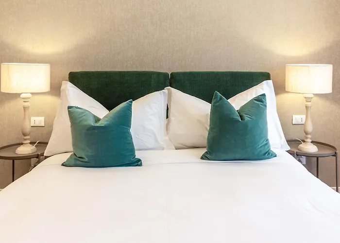 Casa Marina & 4* Trieste